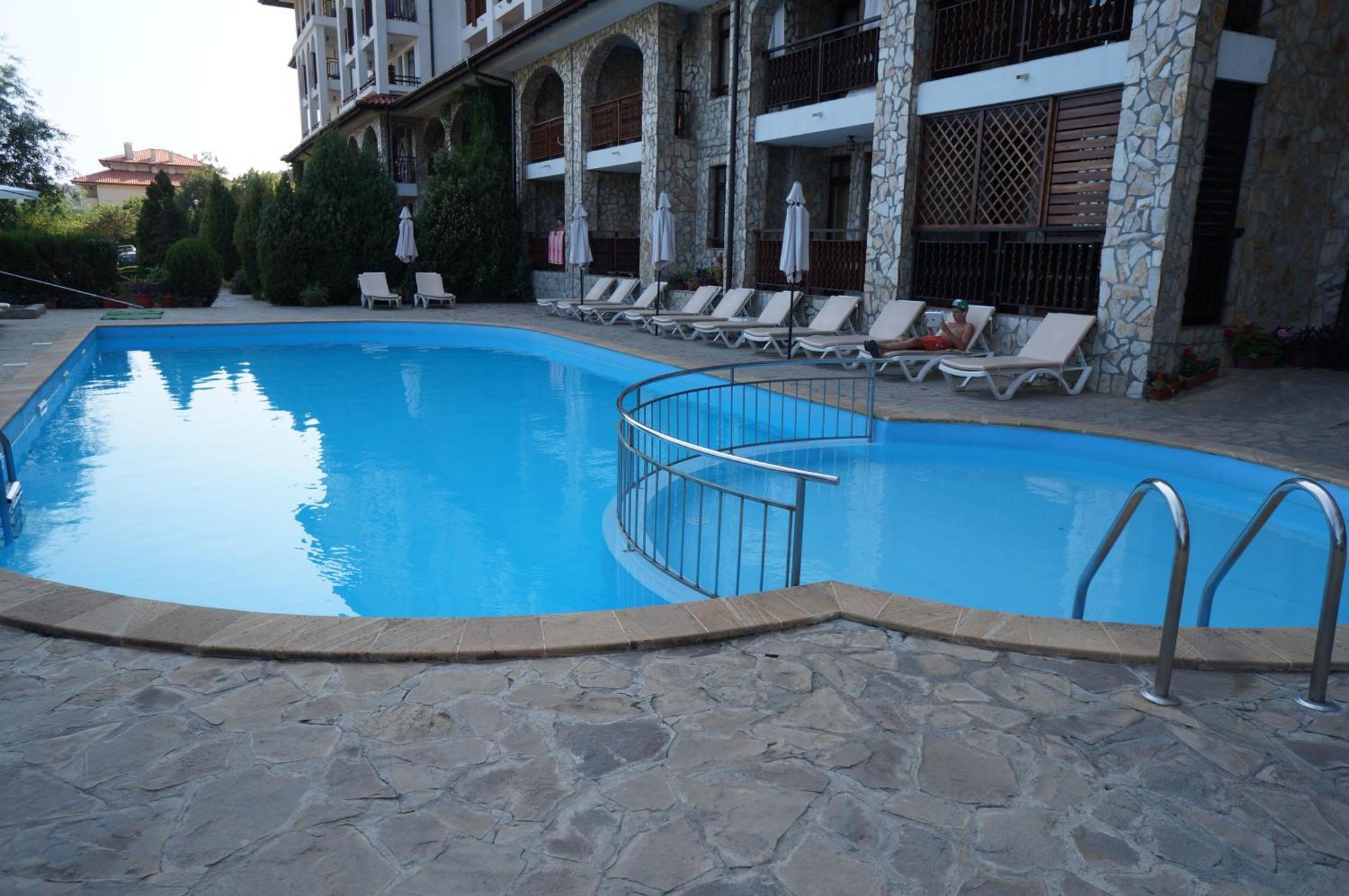 Dom-El Real Apartments 3 - Свети-Влас Экстерьер фото