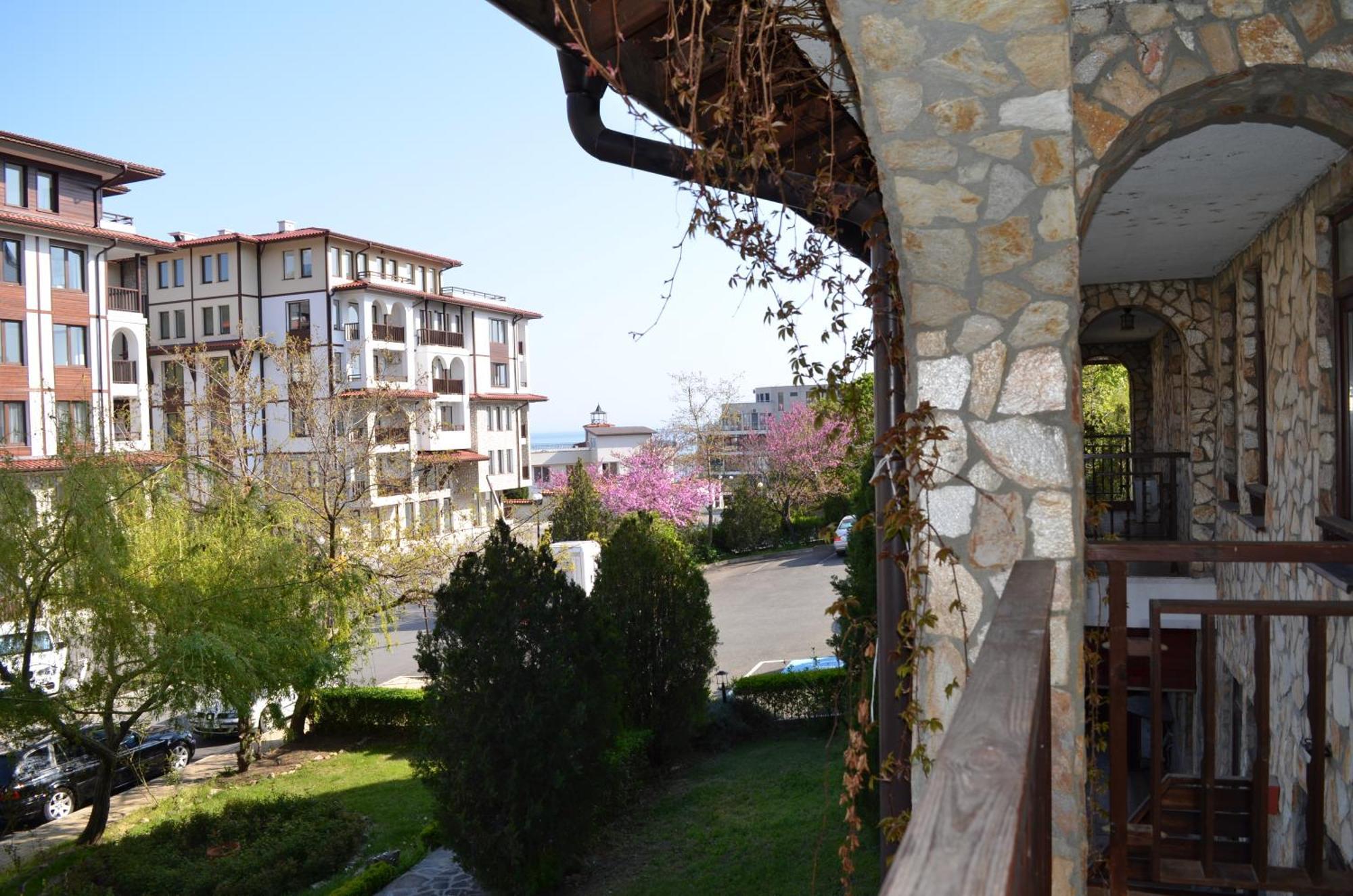 Dom-El Real Apartments 3 - Свети-Влас Экстерьер фото