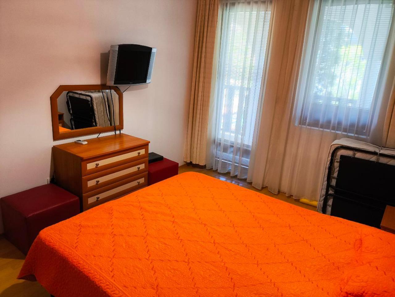 Dom-El Real Apartments 3 - Свети-Влас Экстерьер фото